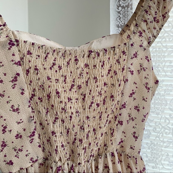 Floral Cottage Core Dress - Picture 3 of 3